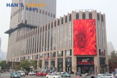 银河galaxy集团第二代无缝转角梦幻魔屏落户天津